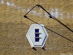 Zolderraampje, Wormerveerstraat.
              <br/>
              Gert-Jan Lobbes, 2020